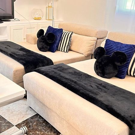 Iberos Royal Apartment La Zubia  Luaran gambar