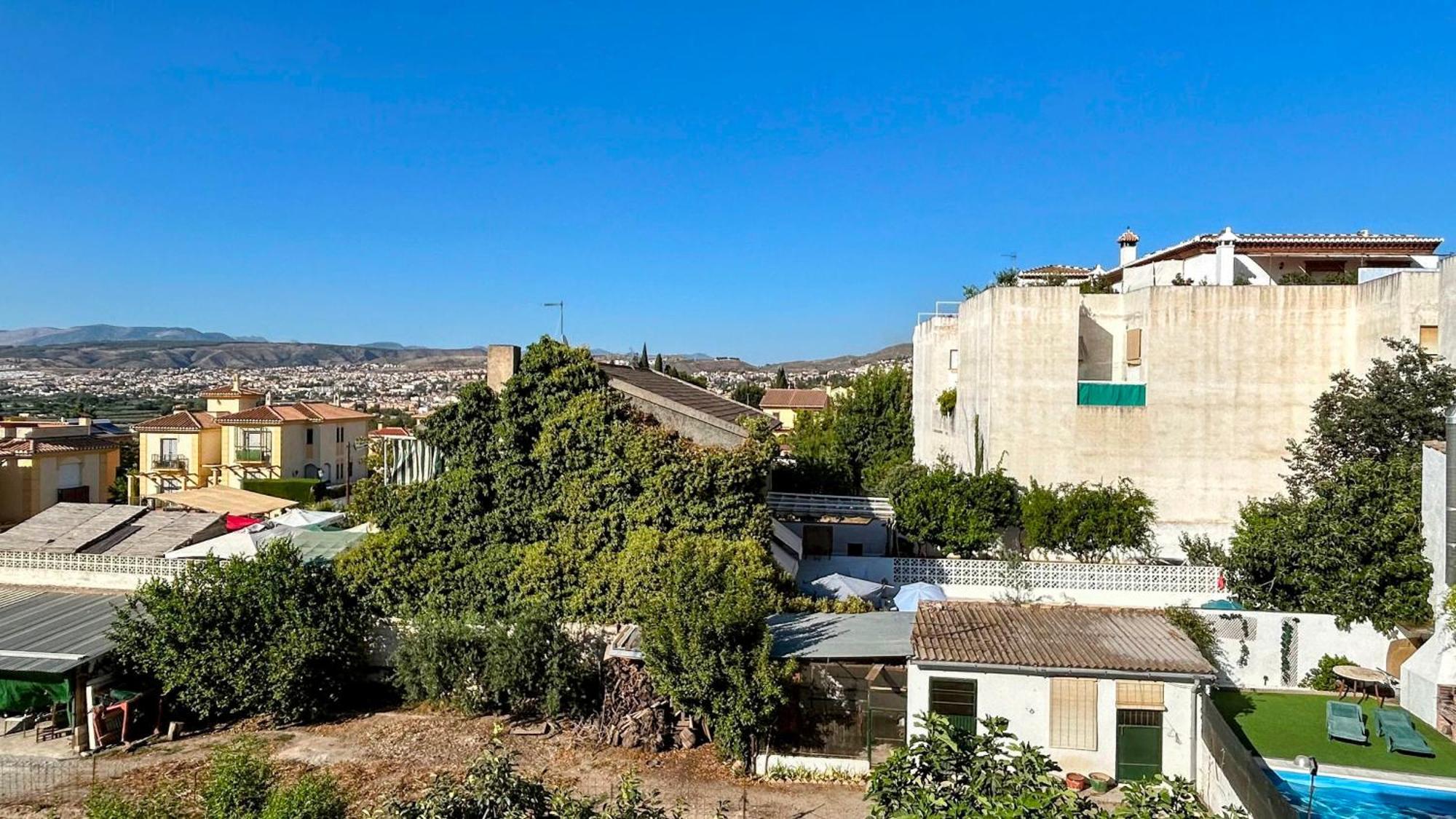 Iberos Royal Apartment La Zubia  Luaran gambar