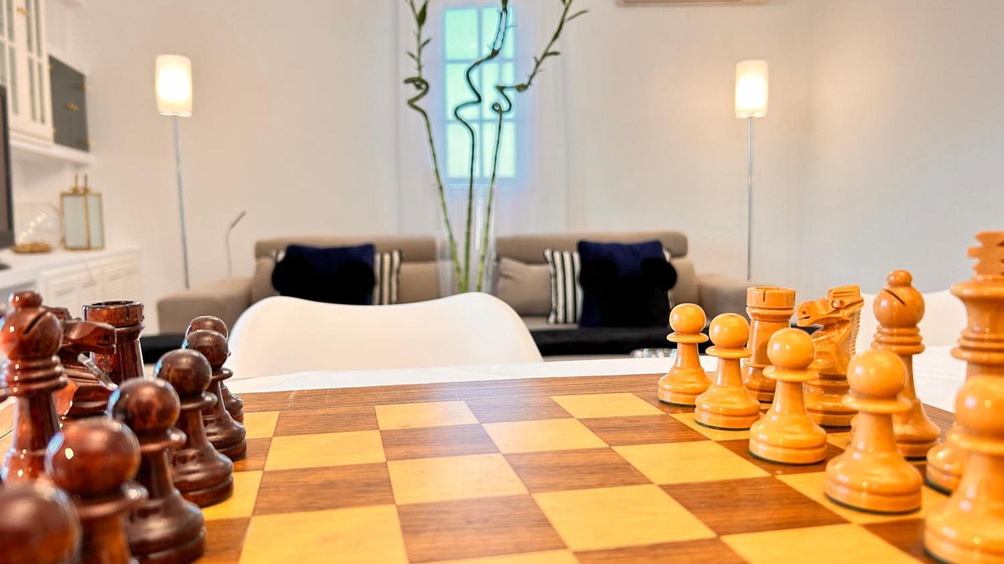 Iberos Royal Apartment La Zubia  Luaran gambar
