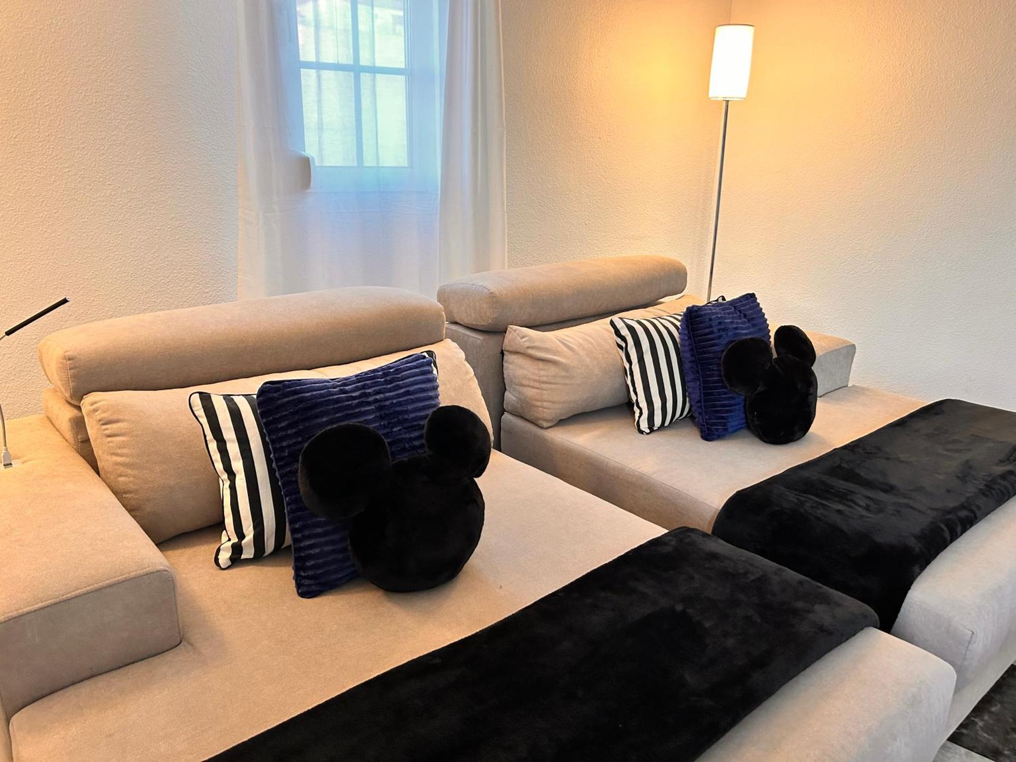 Iberos Royal Apartment La Zubia  Luaran gambar