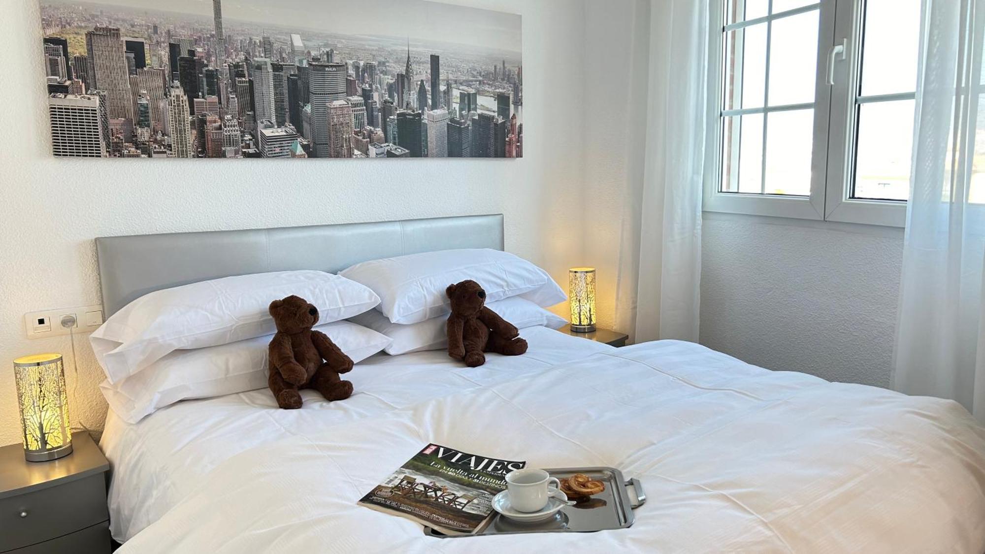 Iberos Royal Apartment La Zubia  Luaran gambar