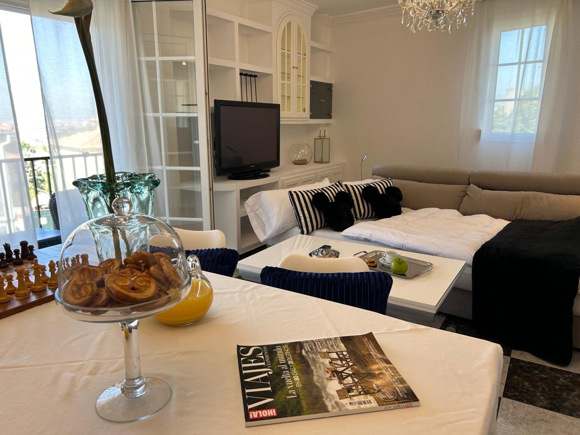 Iberos Royal Apartment La Zubia  Luaran gambar
